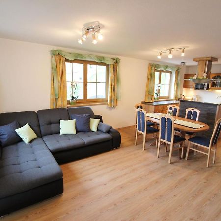 Cosy Holiday Flat In A Farmhouse Taxenbach Oda fotoğraf